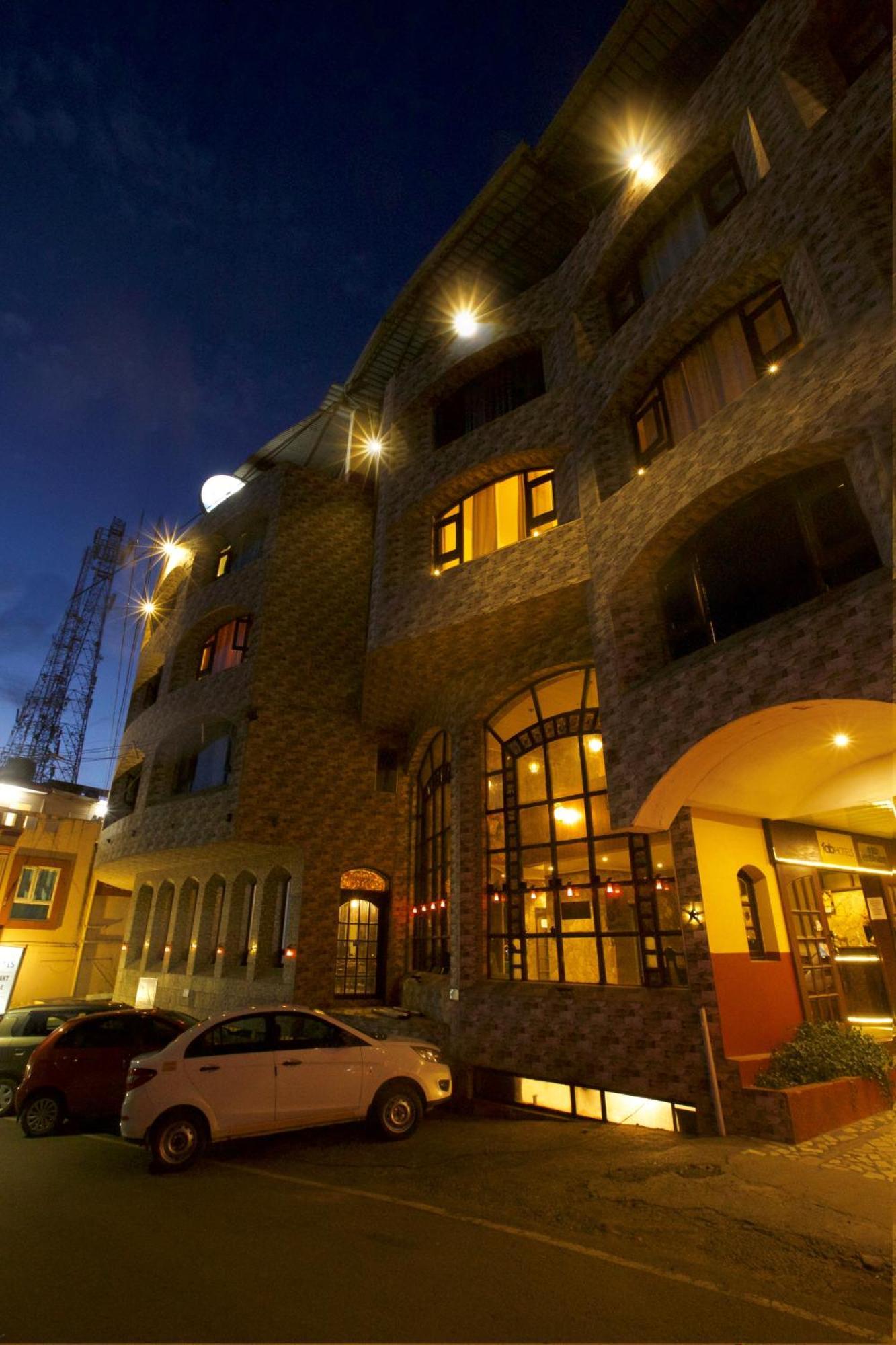 Devi Enterprises - Hotel Khems Ooty Exteriör bild